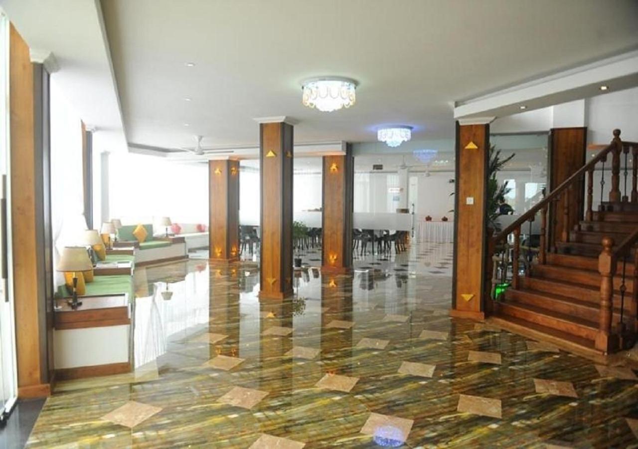 Hotel East Lagoon Batticaloa Bagian luar foto
