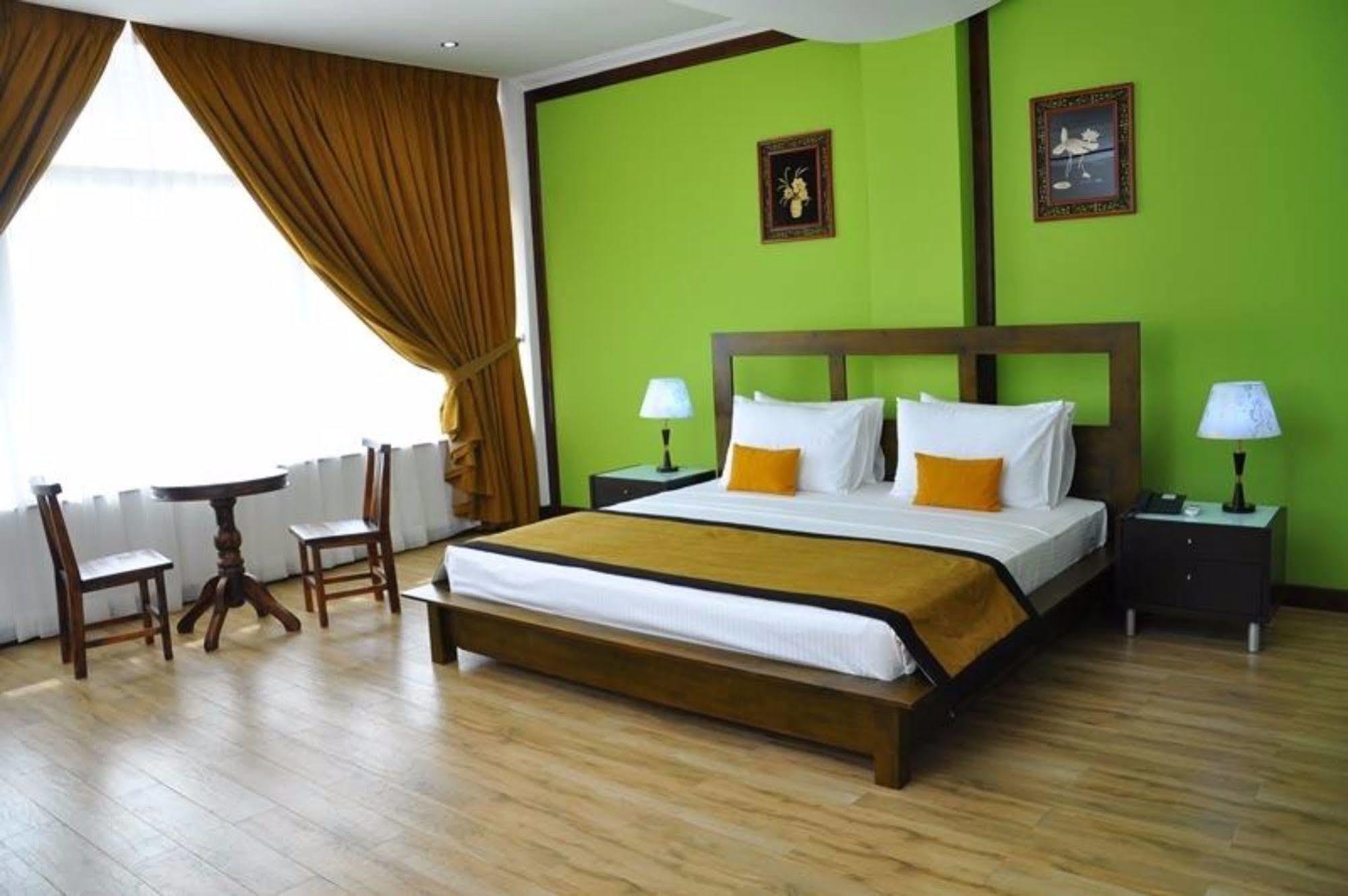Hotel East Lagoon Batticaloa Bagian luar foto